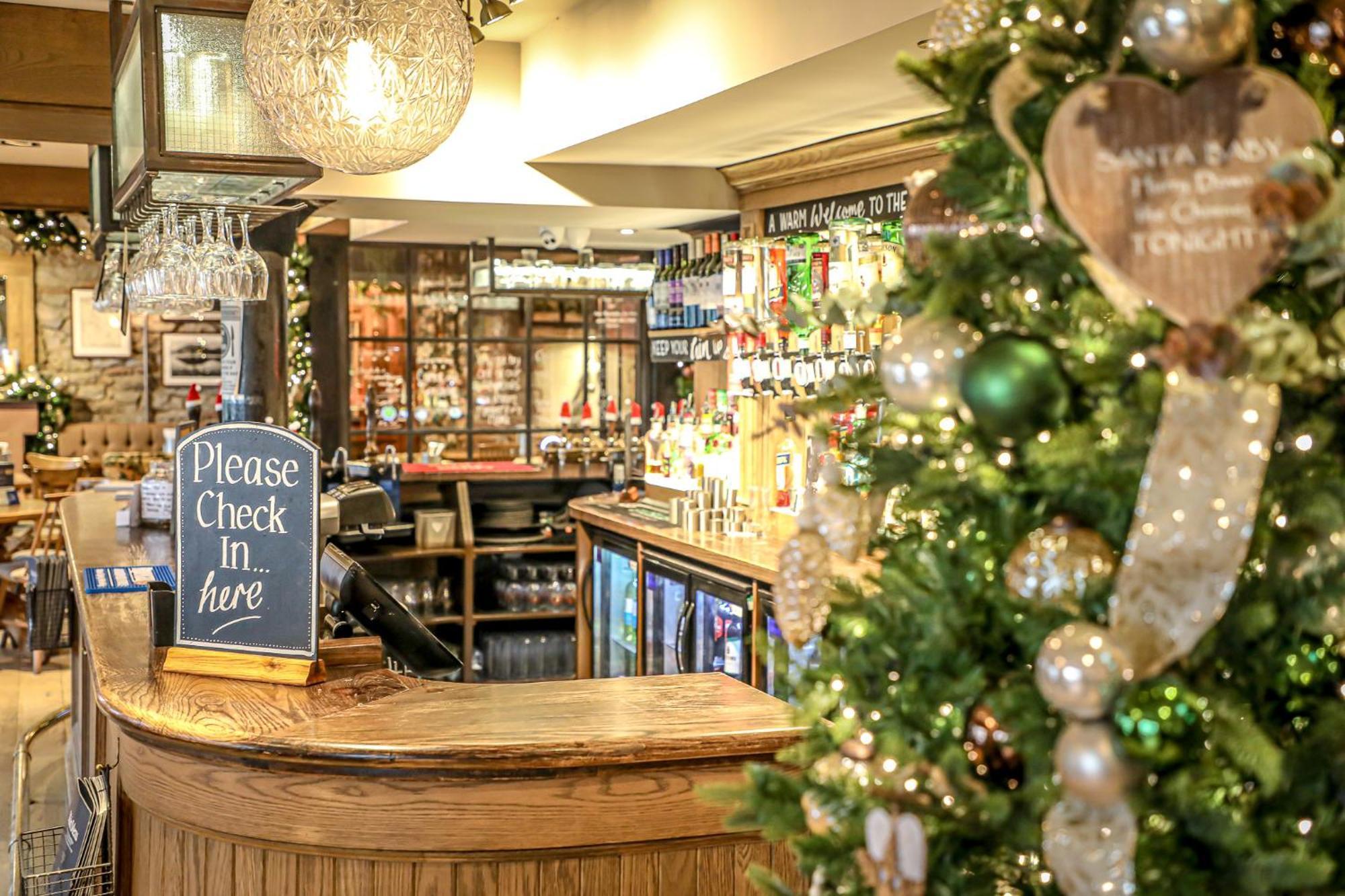 The Pooley Bridge Inn Exterior foto